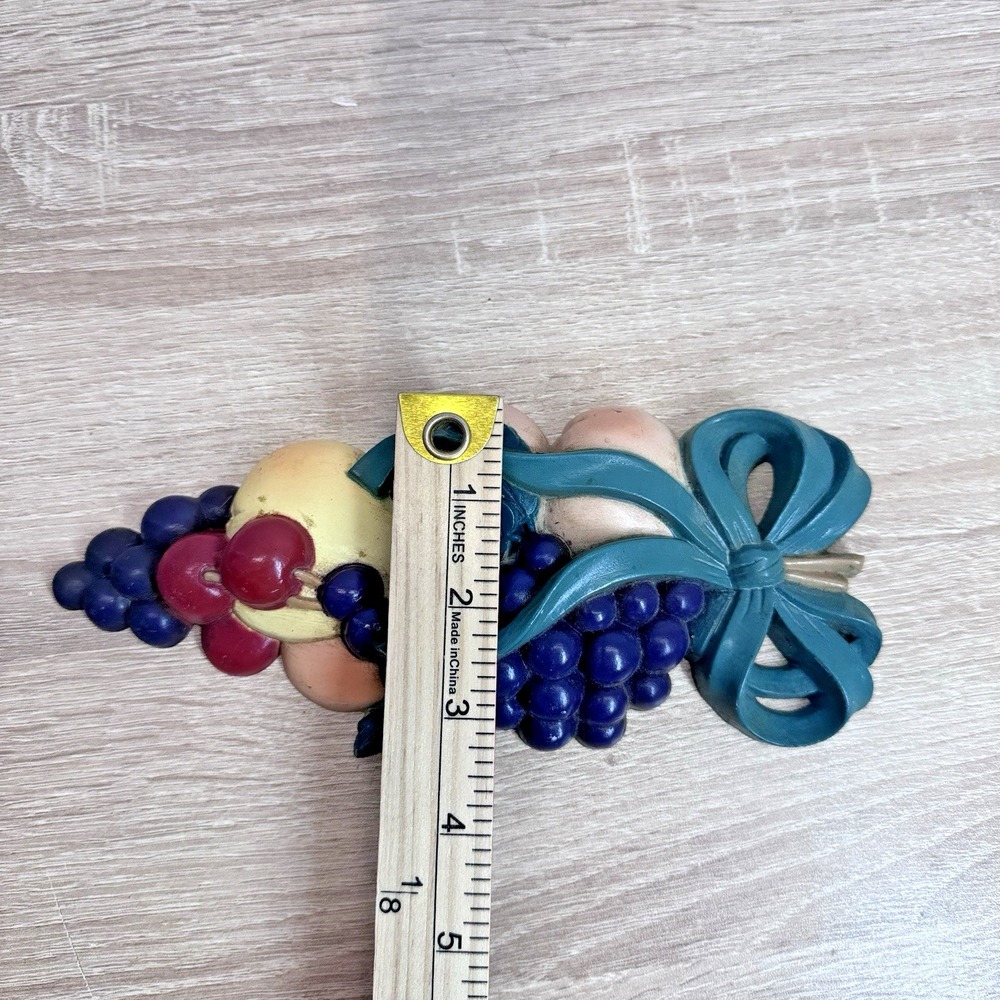 Vintage Homco Grapes Cherries Bow Fruit Wall Plaque Kitchen Decor 1988 - Picture 7 of 8